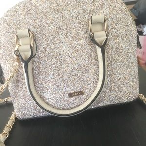 Sparkly Aldo purse 👛